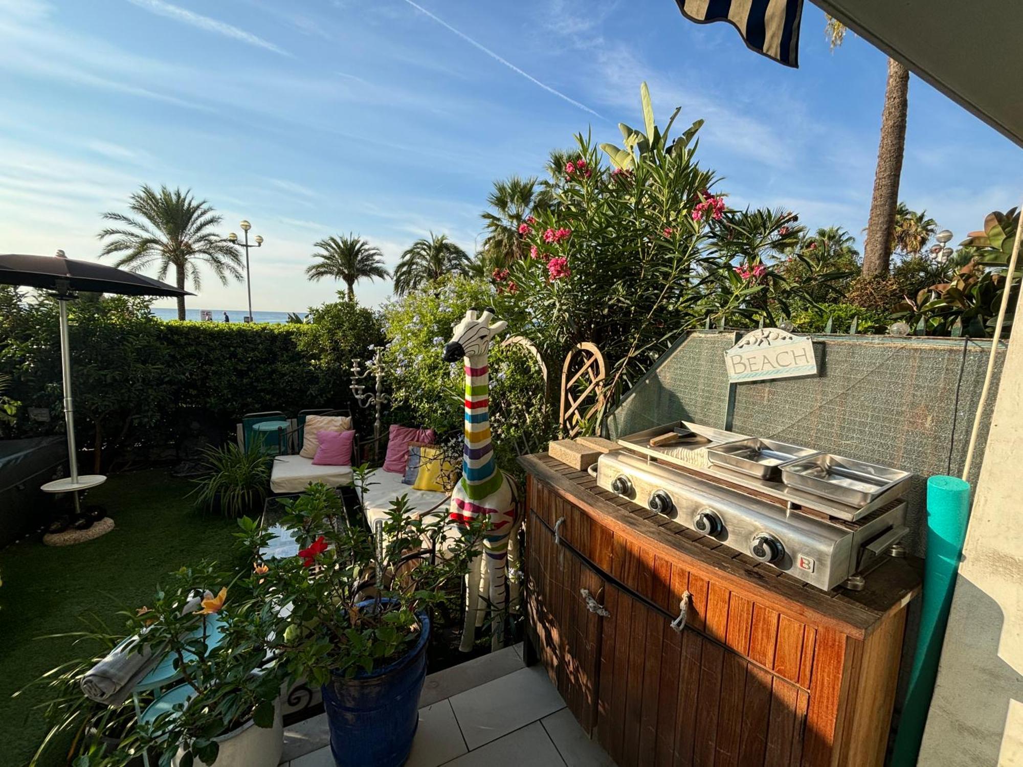 Promenade Des Center Sea And Front Design Flat With Private Garden Apartment *