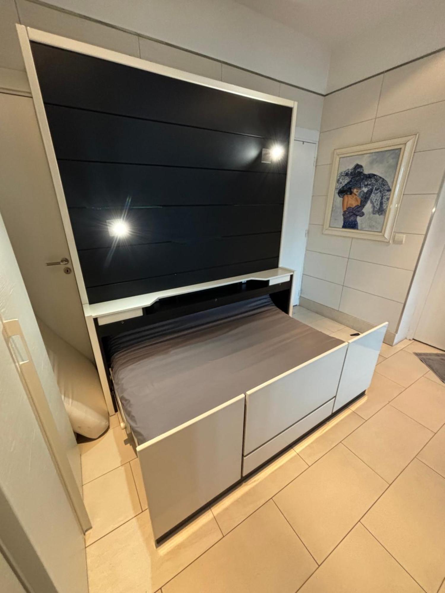 Promenade Des Center Sea And Front Design Flat With Private Garden Nice